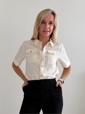 AMII Ivory Textured Short Sleeve Button Down Shirt Gold Buttons M